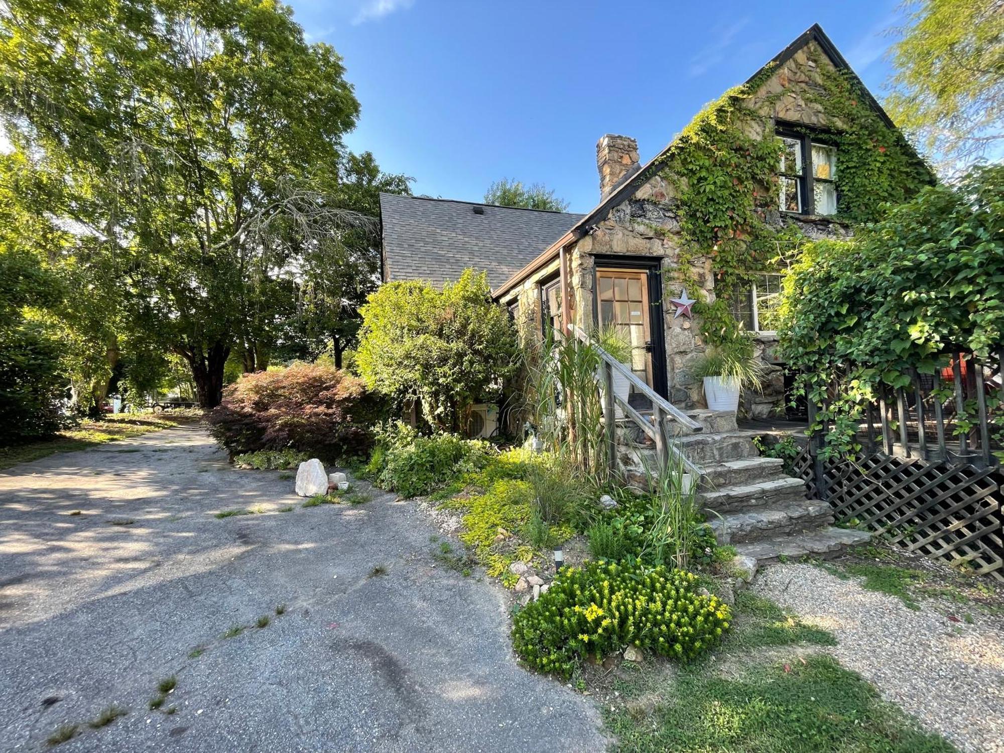 Asheville Urban Farmhouse Entire Home 4 Mi To Dt Kültér fotó